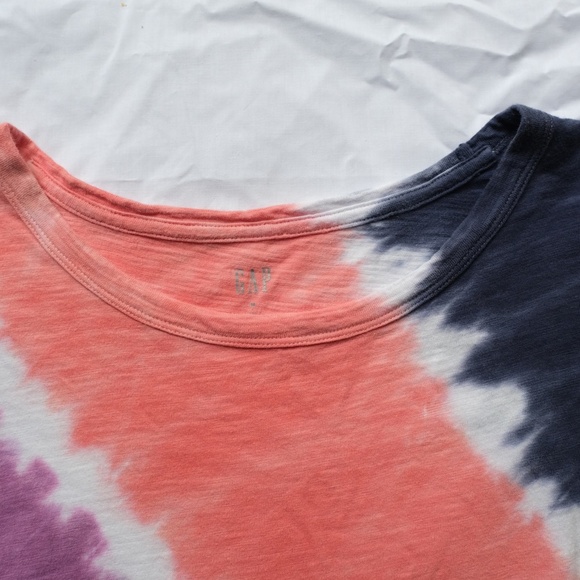 GAP Colorful Tie-Dye Short Sleeve Tee - Picture 2 of 5